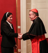 Predbožićni susret kardinala Bozanića s predstavnicima Caritasa